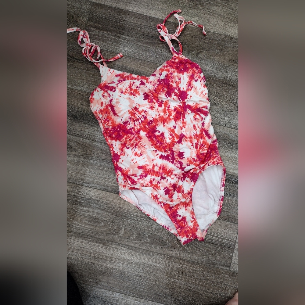 Time and Tru Tie Dye One Piece Swimsuit Size Large